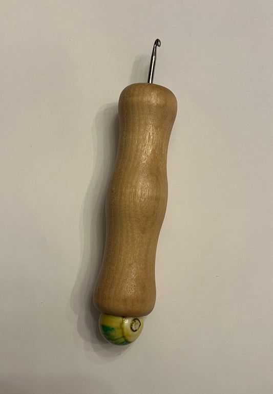 Large Handled Rug Hook