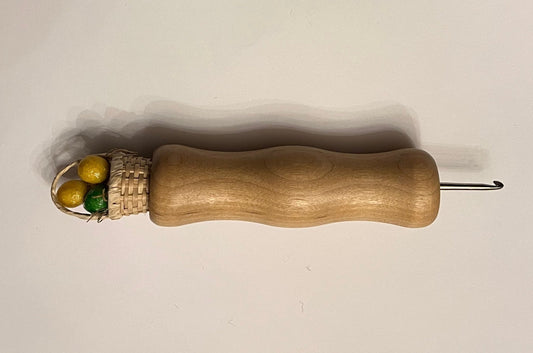 Large Handled Rug Hook